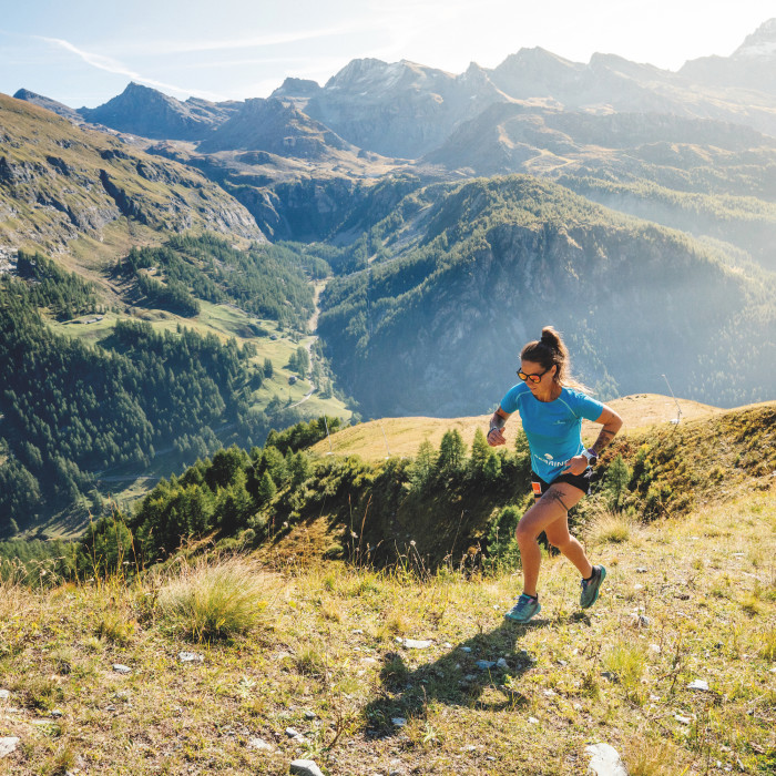 Ferrino corre con il Monterosa EST Himalayan Trail